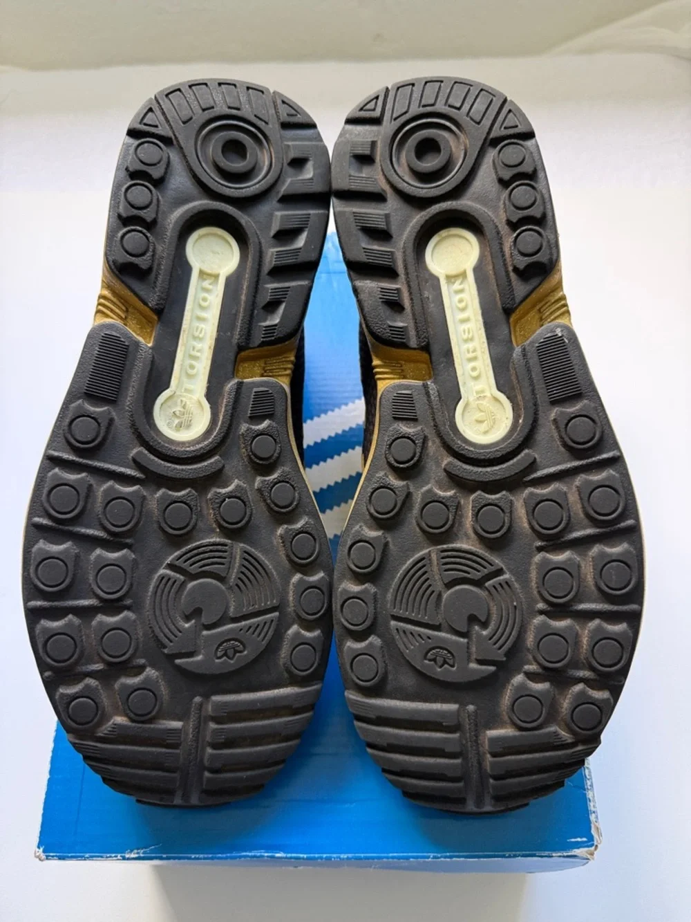 Adidas ZX Flux Star Wars Gold Detail Sneakers Youth 4.5Y Women 7